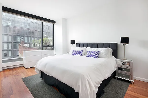 Sold by Tabak Real Estate | media 3