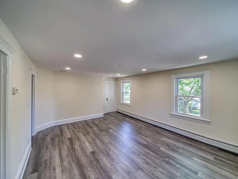 482 Kinderkamack Rd #2 — Photo 4