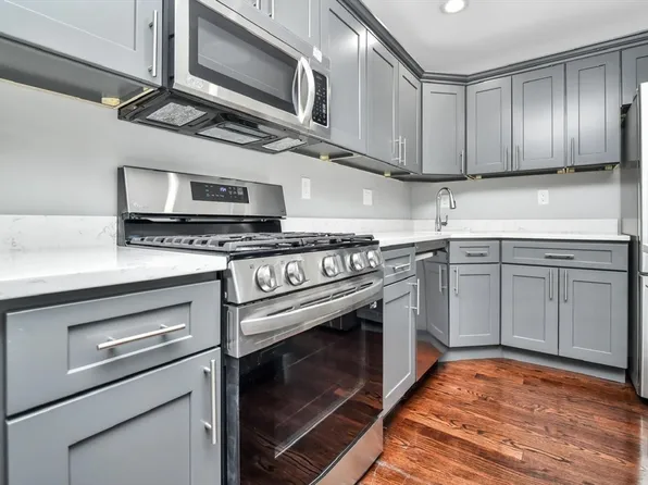 25 Malta St, Mattapan, MA 02126