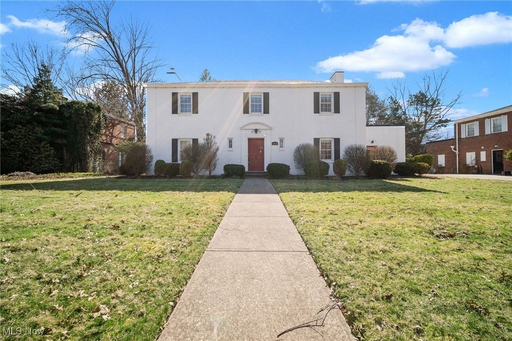 Real estate listing image