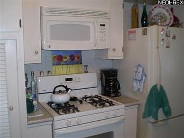 5th image of 2499 Donna Dr