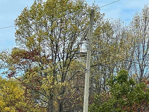 5th image of E/s Rush Creek Road Highland #&-w/s