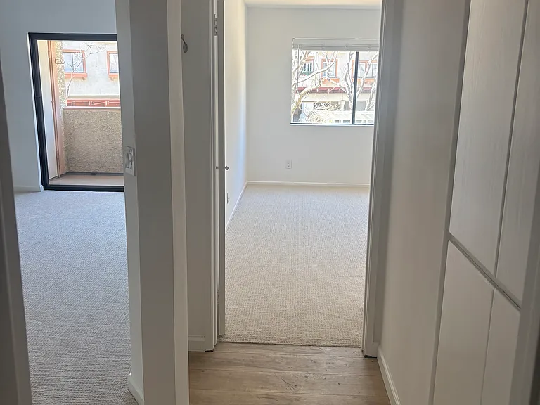 501 Palisades Dr #212 — Photo 5