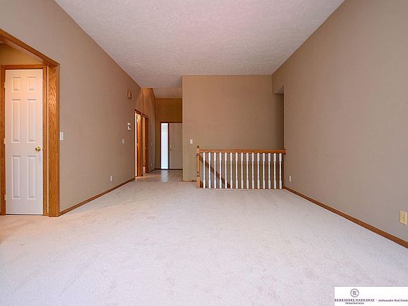 5th image of 13304 Hillsborough Dr