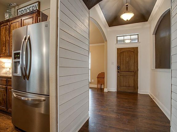 4th image of 896 Baldcypress Dr