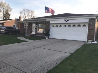 24475 Beierman Ave, Warren, MI 48091