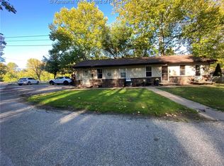 1912 Chandler Dr, Charleston, WV 25387