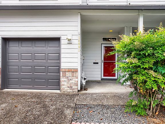 2nd image of 18691 SW Stubblefield Way