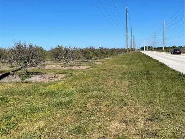 Saint Johns Rd #62, Bowling Green, FL 33834