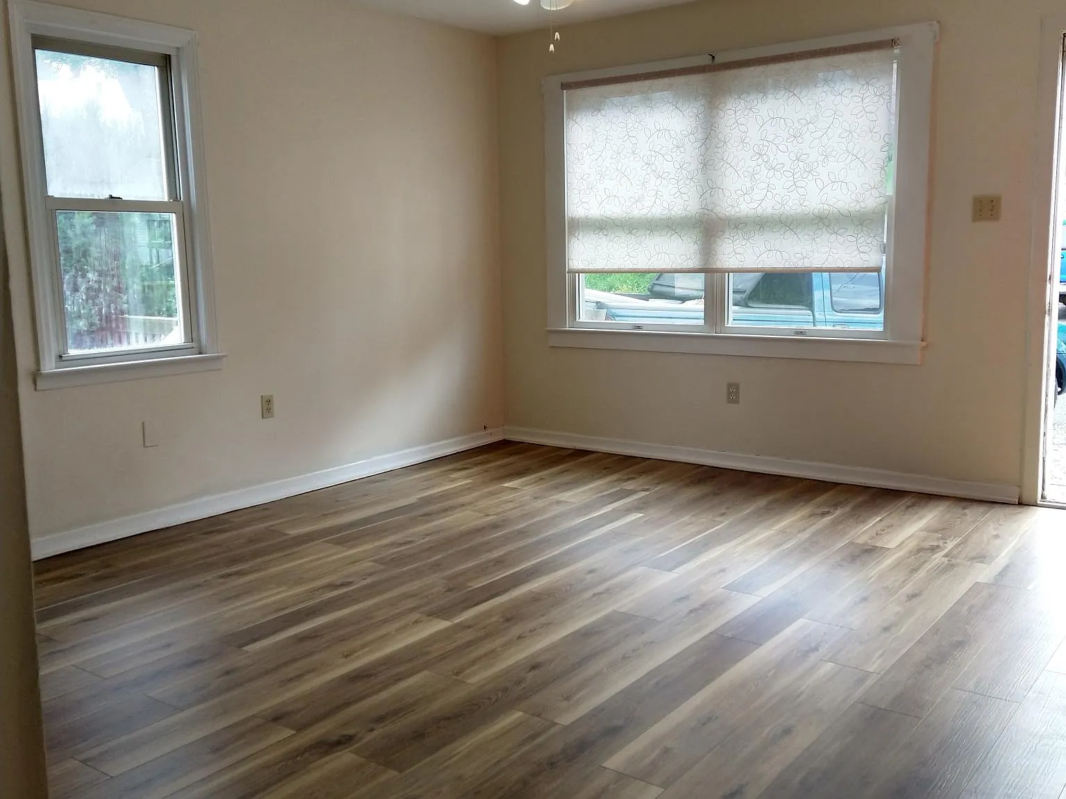 2 bed, 900 sqft, $925 — Photo 3