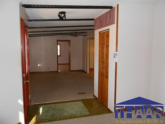4th image of 805 N Sharon St