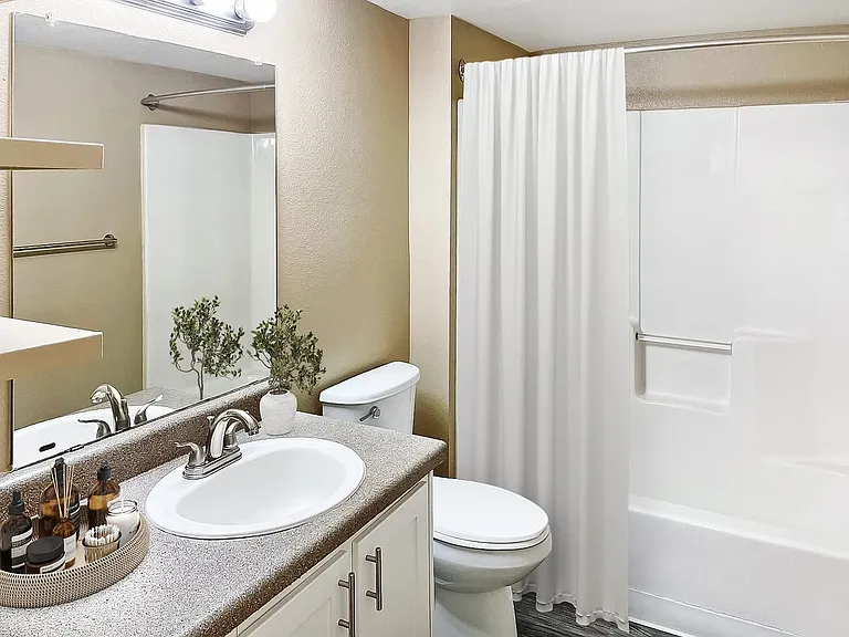 Bella Vista — Photo 6