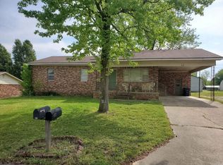 477 Ann Ave, Piggott, AR 72454