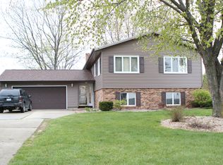 1023 N Cochran Ave, Charlotte, MI