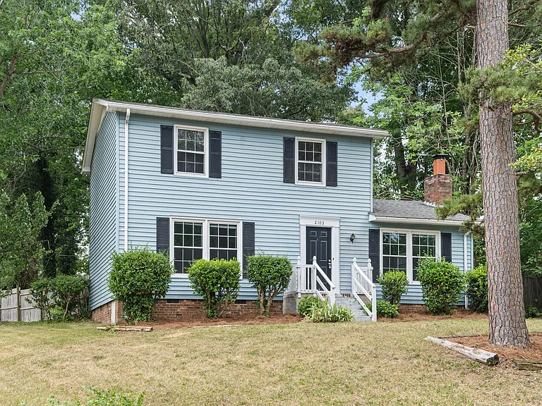 2103 Shane Dr — Photo 1