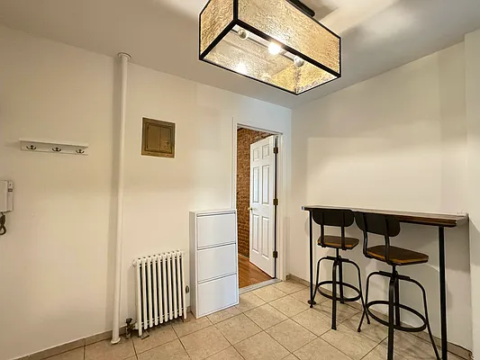 Rented by Living New York | media 17