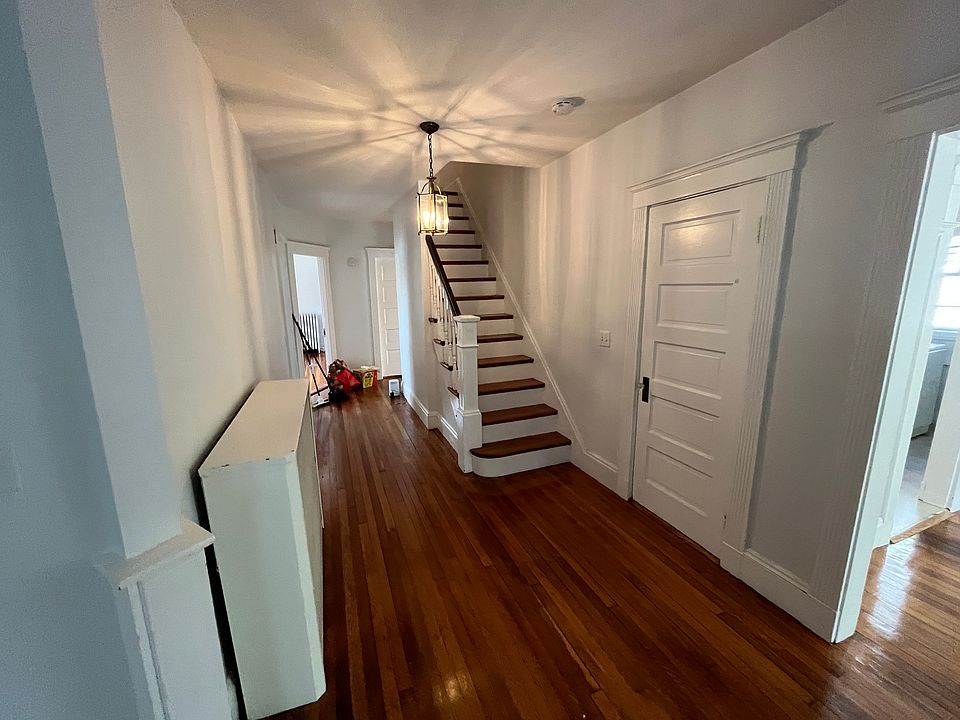1st image of 1019 Washington St