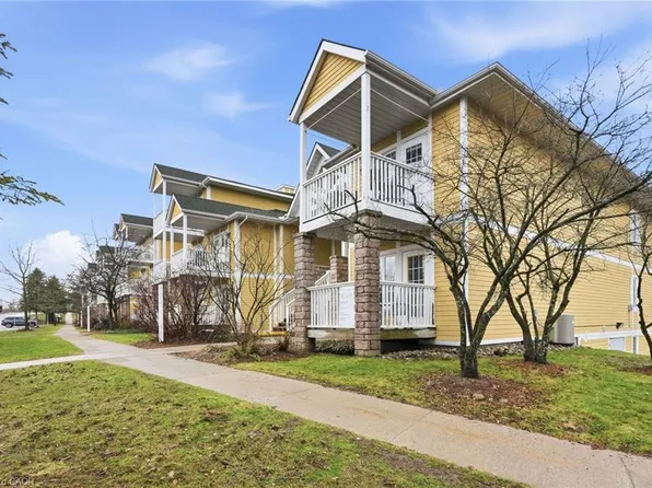 90 Highland Dr #2106, Oro Medonte, ON L0L 2L0