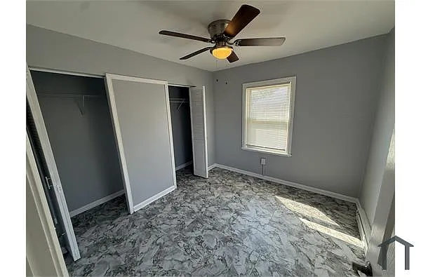 Building Photo - 261 Niagara Ave #E