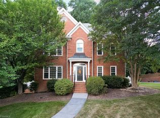 8101 Glengarriff Rd, Clemmons, NC 27012