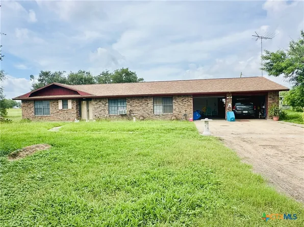 1800 State Highway 119 S, Yorktown, TX 78164