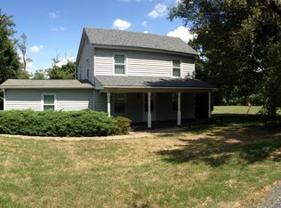 69 Palmer St, Greenville, VA 24440