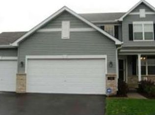 715 Lake Ridge Dr, Woodbury, MN 55129