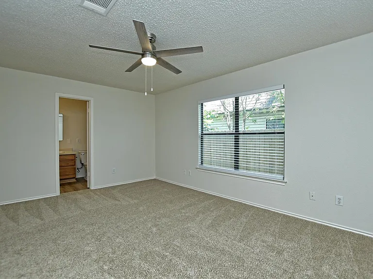 1201 Pike Path — Photo 15