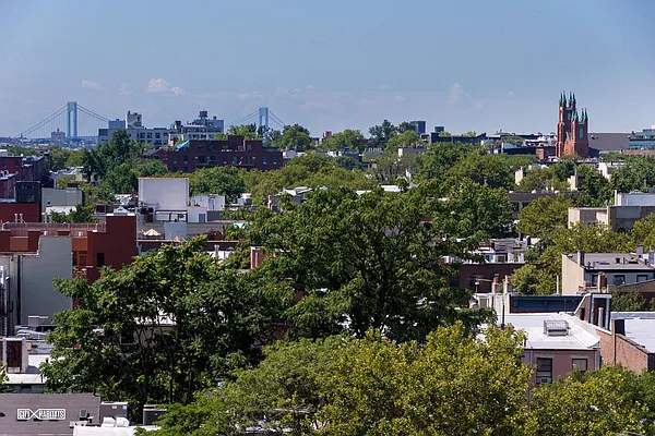 Rented by Citi Habitats | media 37