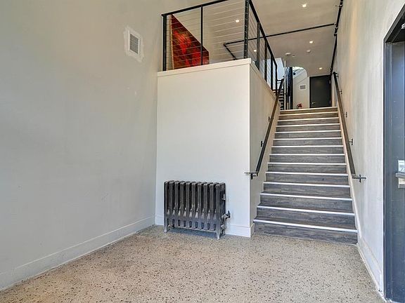 2nd image of 1329 College Ave #200