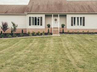 784 Greenfield Ln, Castalian Springs, TN 37031
