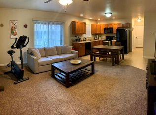 613 E Colorado Ave #B, Urbana, IL