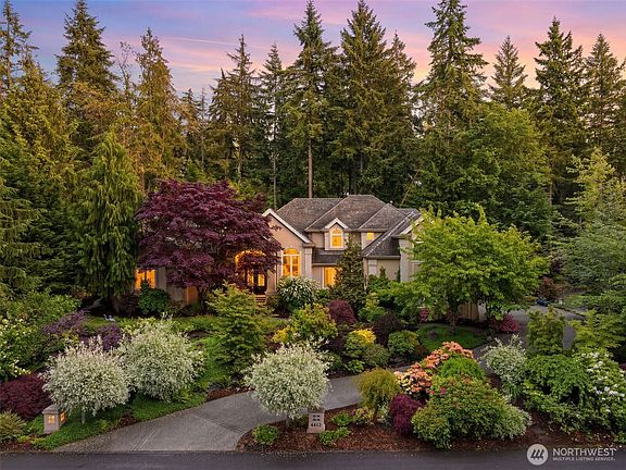 2nd image of 4412 Towhee Drive NW