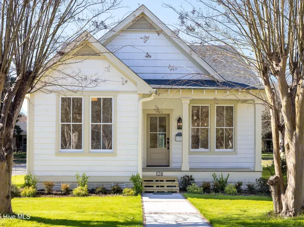 128 E Gale Street, Edenton, NC 27932