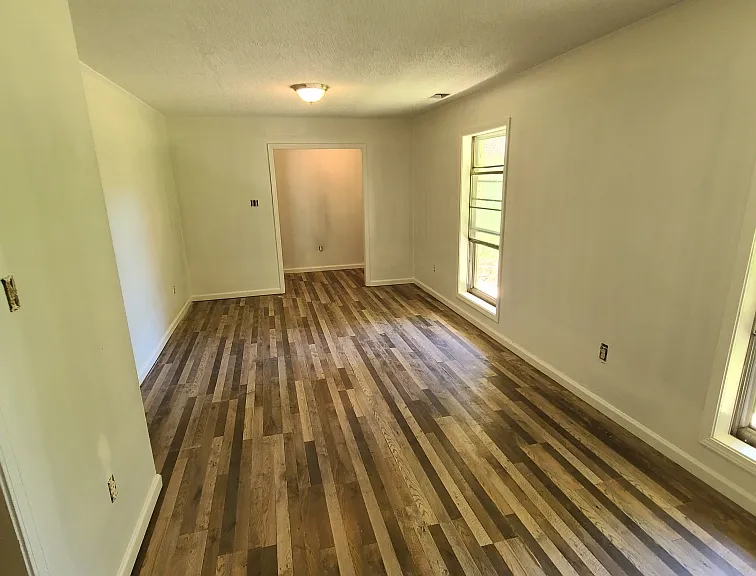 7010 Old Brownsville Rd — Photo 18