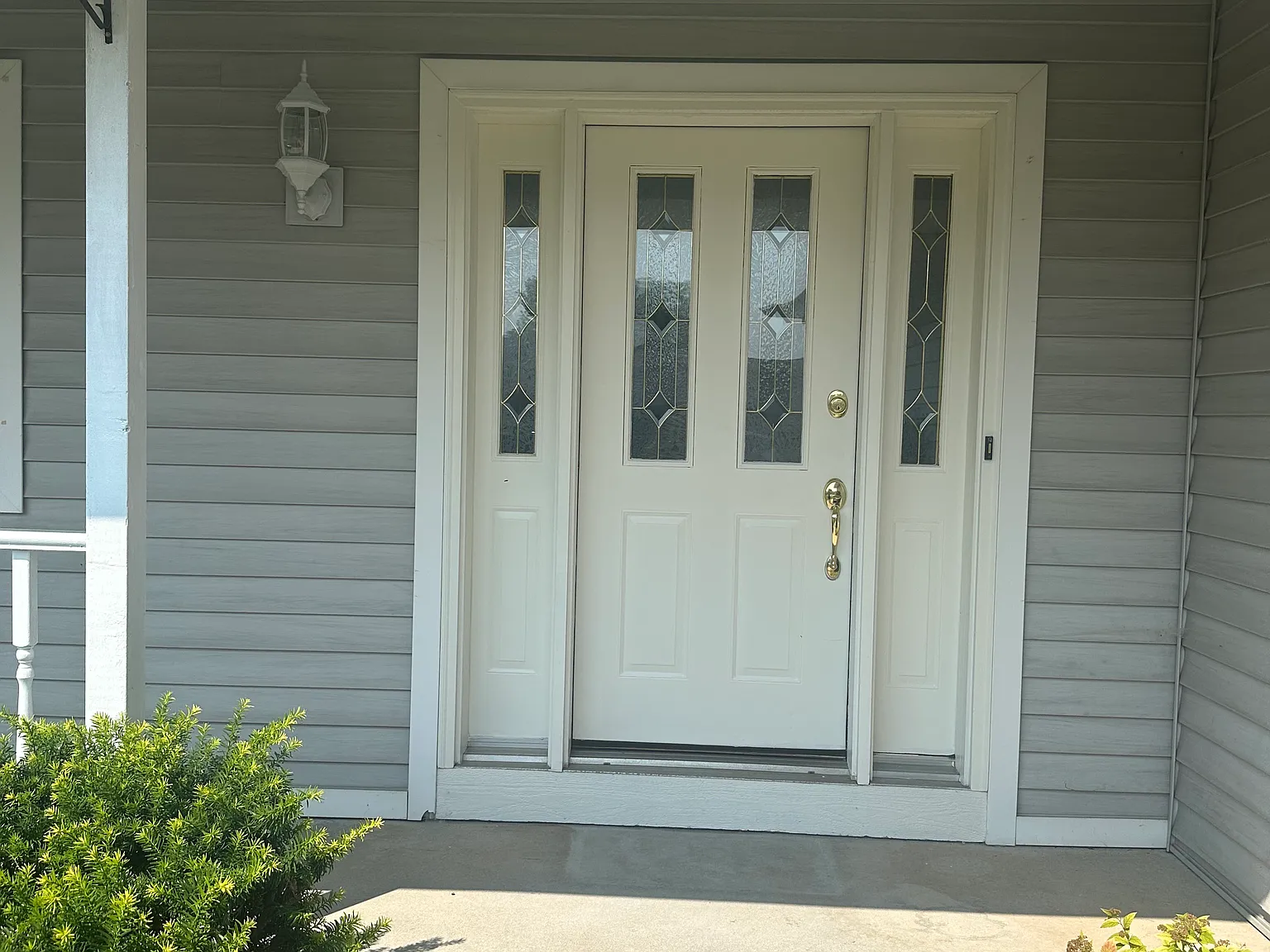 3 bed, 2.5 bath, 2100 sqft, $2,499 — Photo 3