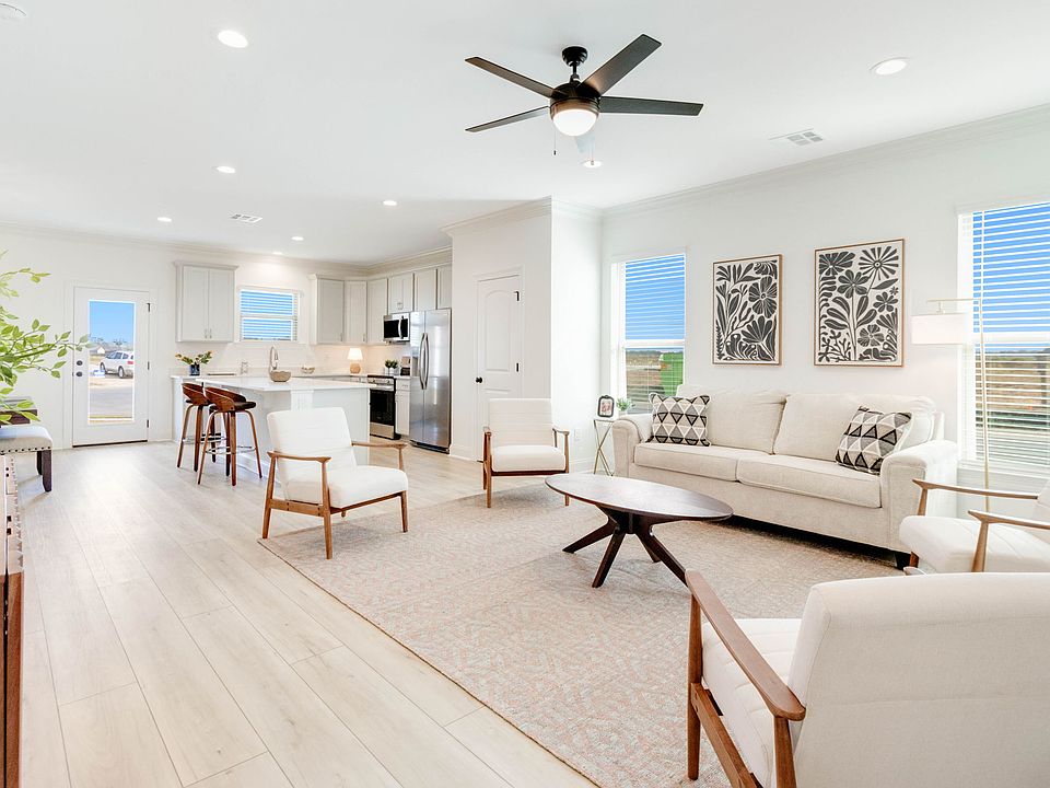 DSLD Homes - New Construction - Living Room - Yardley Floor Plan