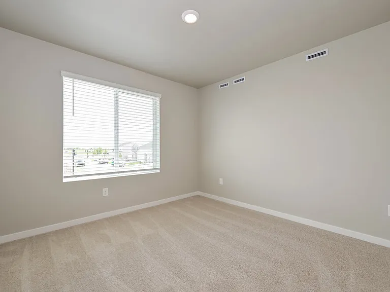 2135 Alyssa St — Photo 15