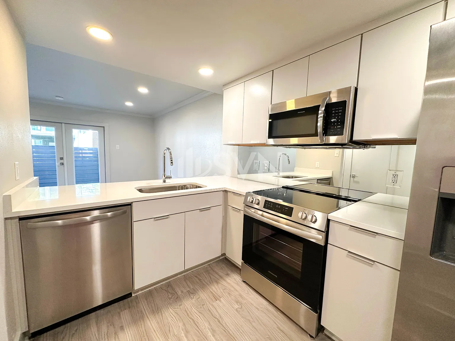 Springhill Oaks - 408 — Photo 1