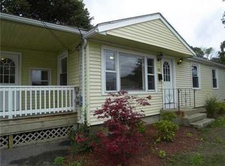 45 Crompton Ave, West Warwick, RI 02893