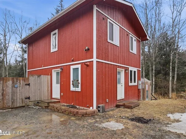 4923 Clover Ln, Homer, AK 99603
