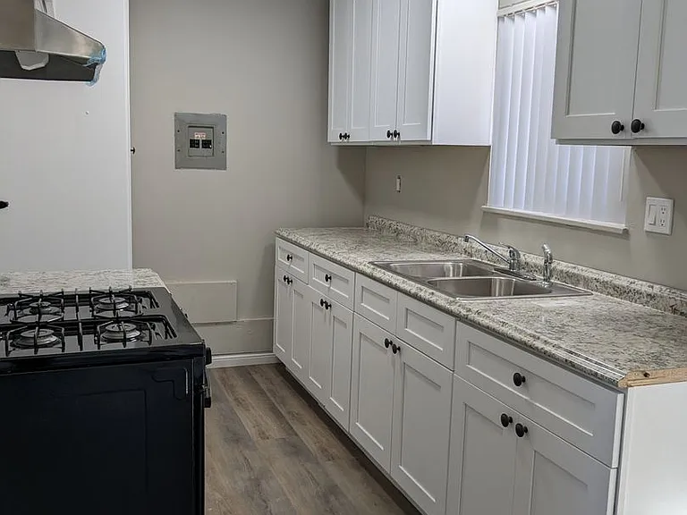 525 N San Gabriel Ave. — Photo 10