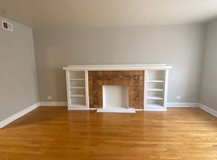 3639 W Cermak Rd #103, Chicago, IL 60623