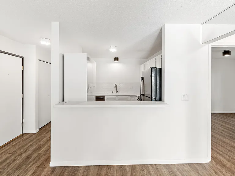 4625 Minnetonka Blvd #102 — Photo 5