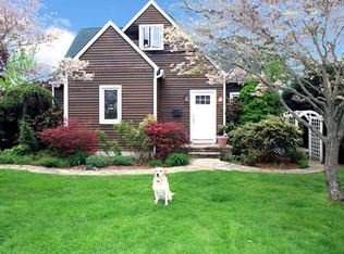 672 Garden St, Trumbull, CT 06611