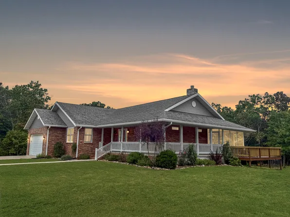 444 Sweetbriar Drive, Marshfield, MO 65706