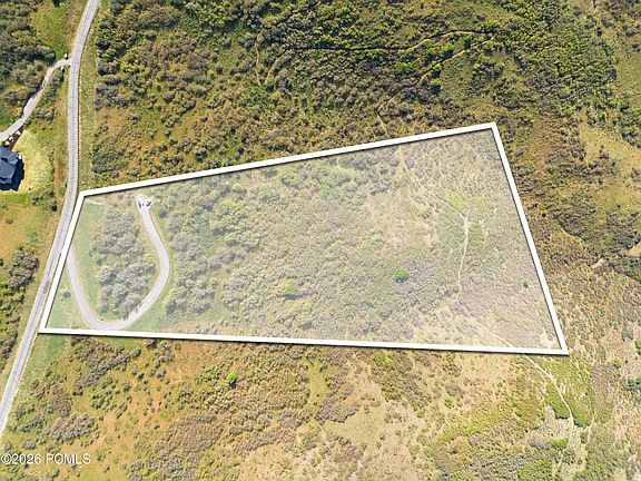 4th image of 1975 Blue Grouse Ln #62