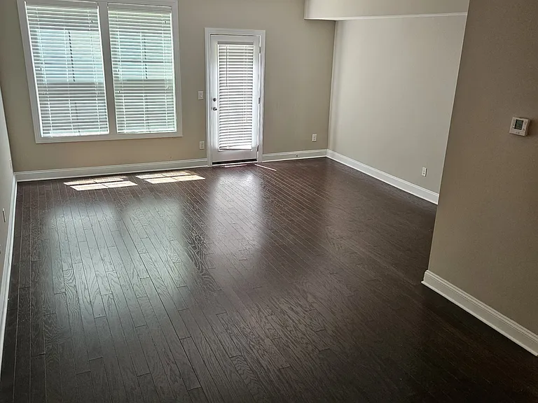 219 Penley Cir — Photo 4