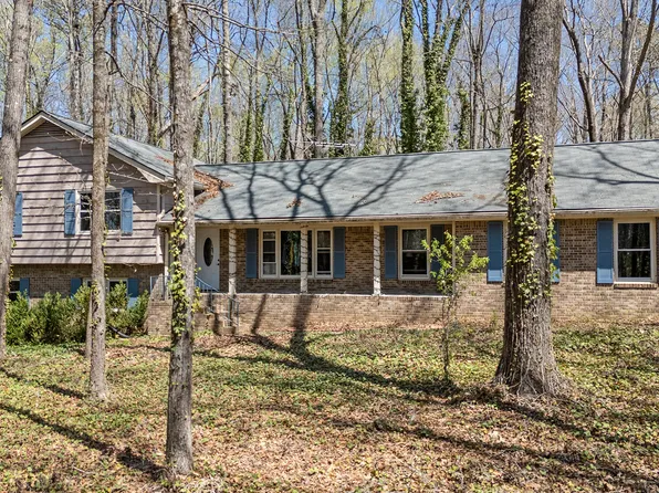 1050 Skyline Dr, Covington, GA 30014
