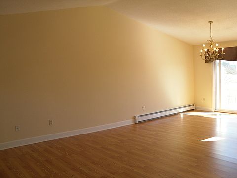FamilyDining Room viewOpen Floor plan